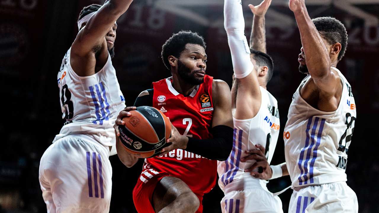 221213_FCBB_vs_Real_Madrid-273