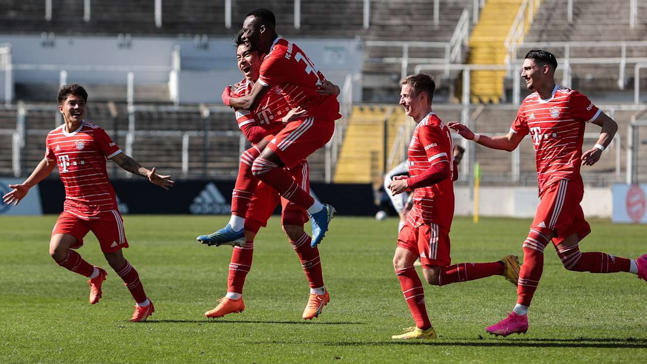 FC  Bayern Amateure