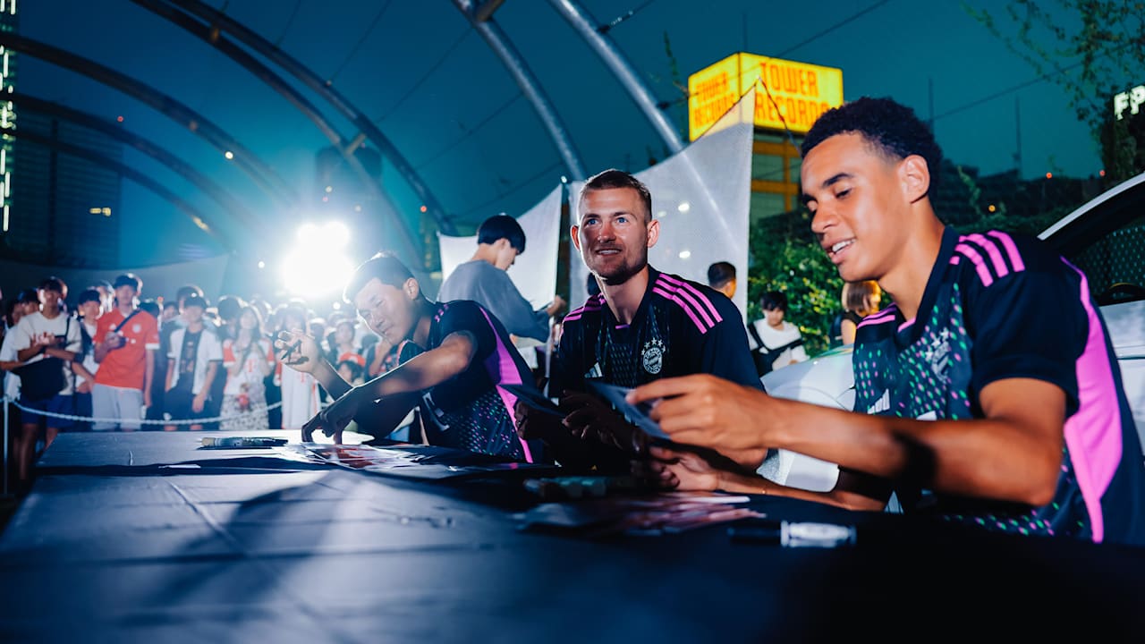 FC Bayern Fans Audi Summer Tour