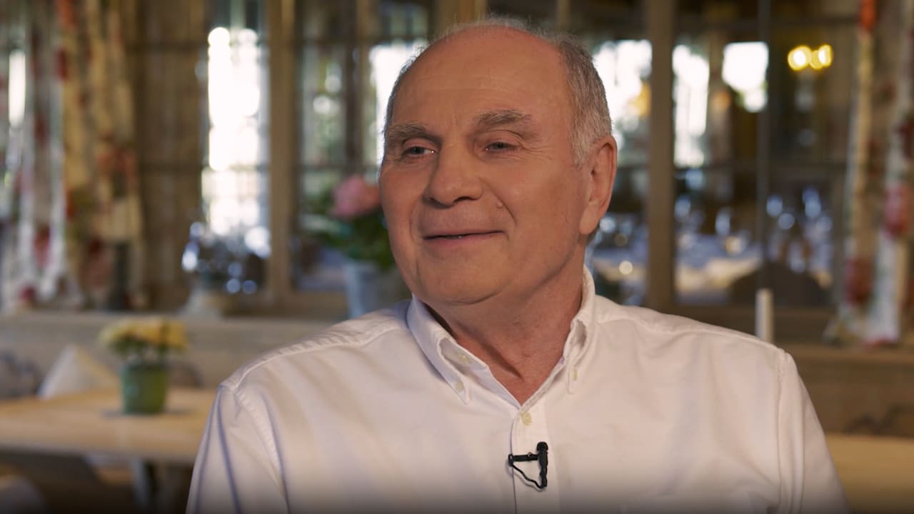 Im Video-Interview spricht Uli Hoeneß über die RTL-Serie „Gute Freunde - der Aufstieg des FC Bayern“.
