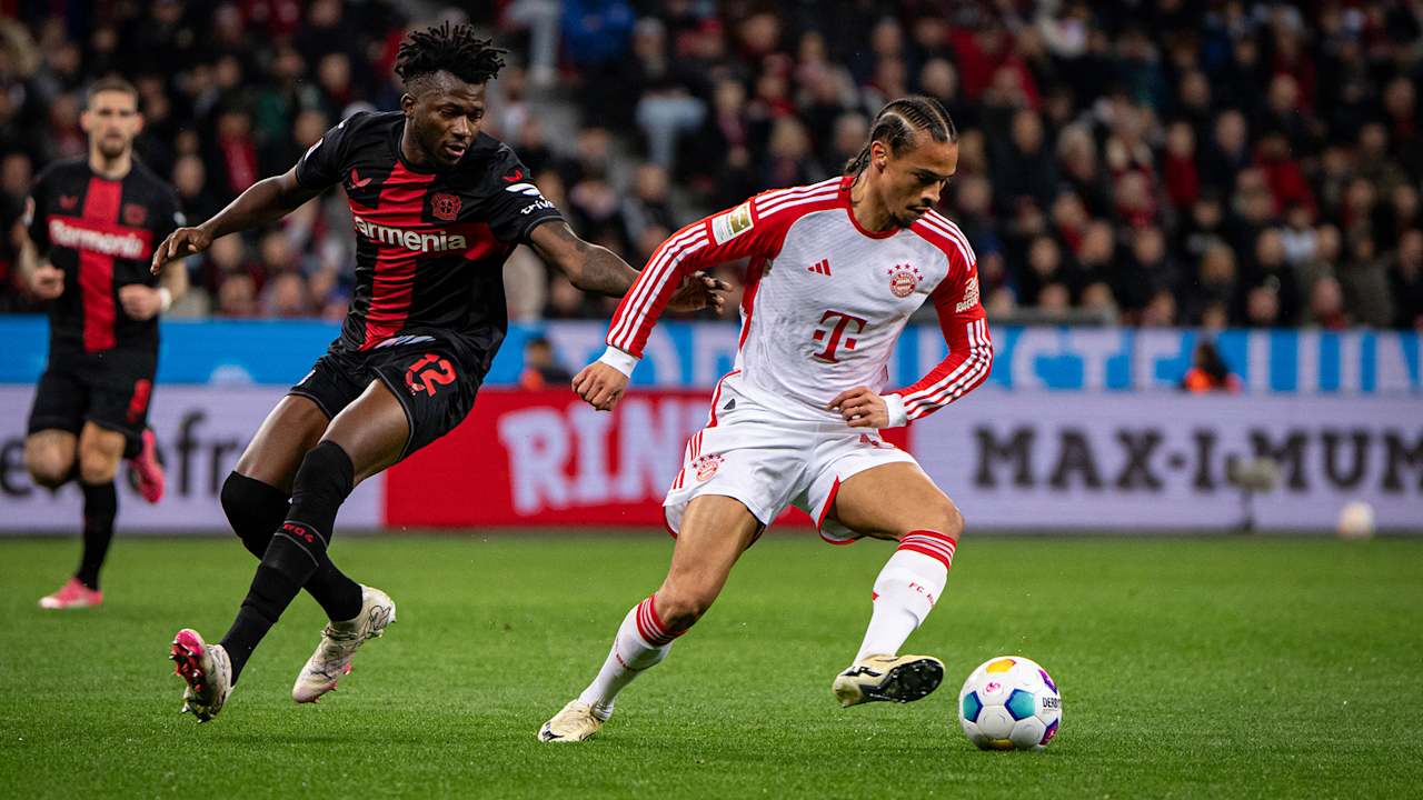 Spielszene aus der Bundesliga-Partie Bayer 04 Leverkusen - FC Bayern