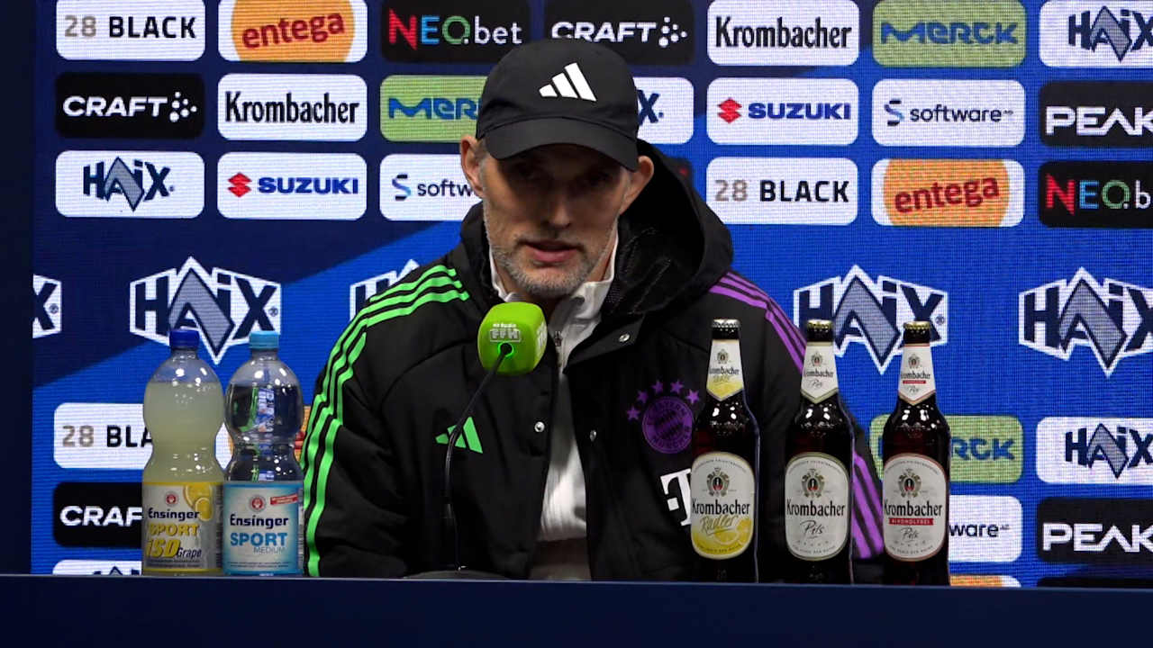 Thomas Tuchel auf der Pressekonferenz nach dem Bundesliga-Spiel des FC Bayern beim SV Darmstadt 98