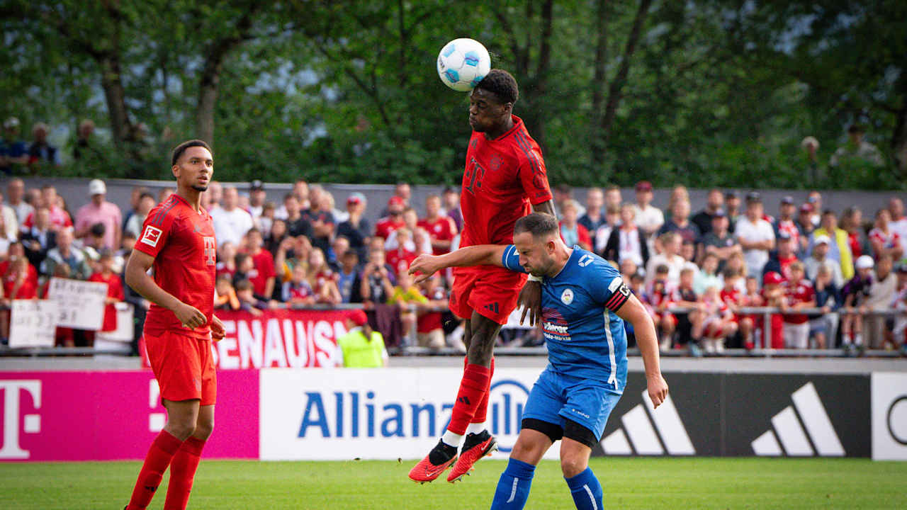Noel Aseko Nkili in FC Bayern's friendly at Rottach-Egern