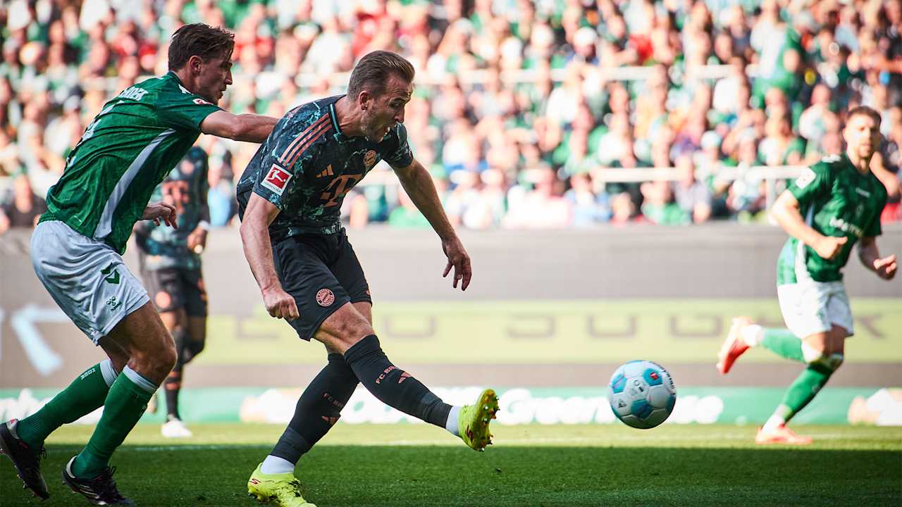 Spielszene aus der Bundesliga-Partie Werder Bremen - FC Bayern