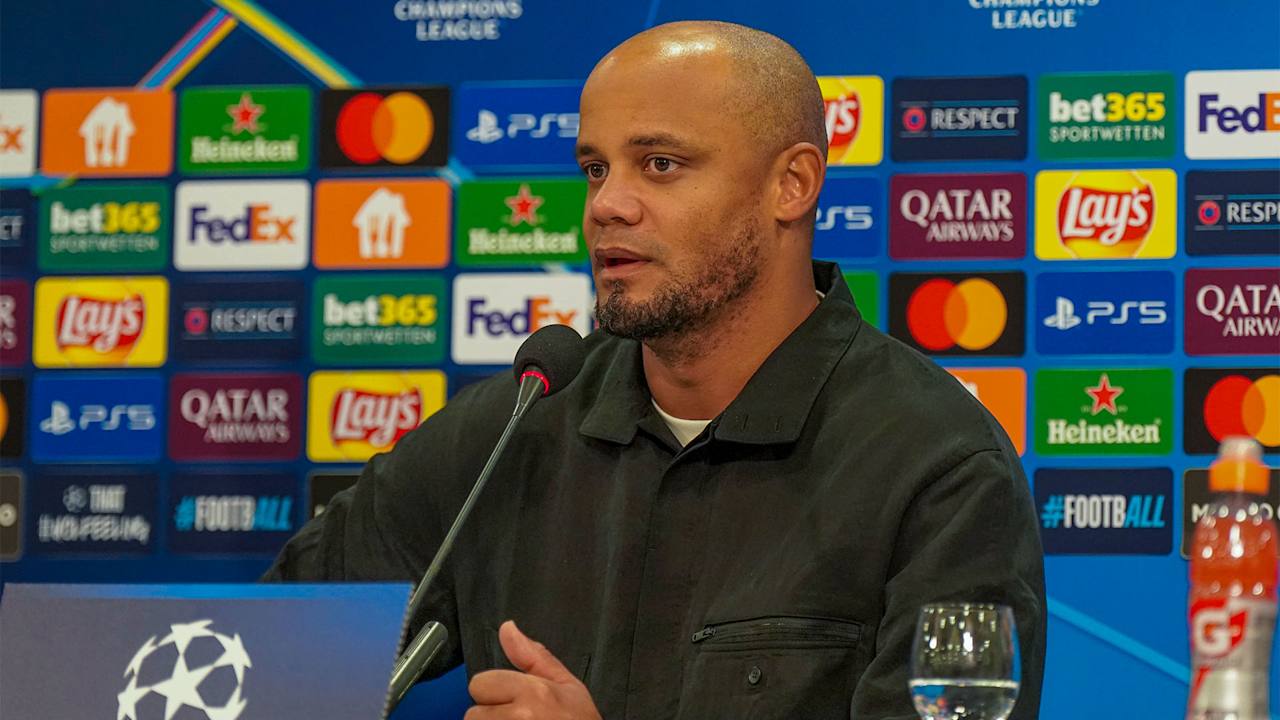 Vincent Kompany at the press conference after the match against Shakhtar Donetsk