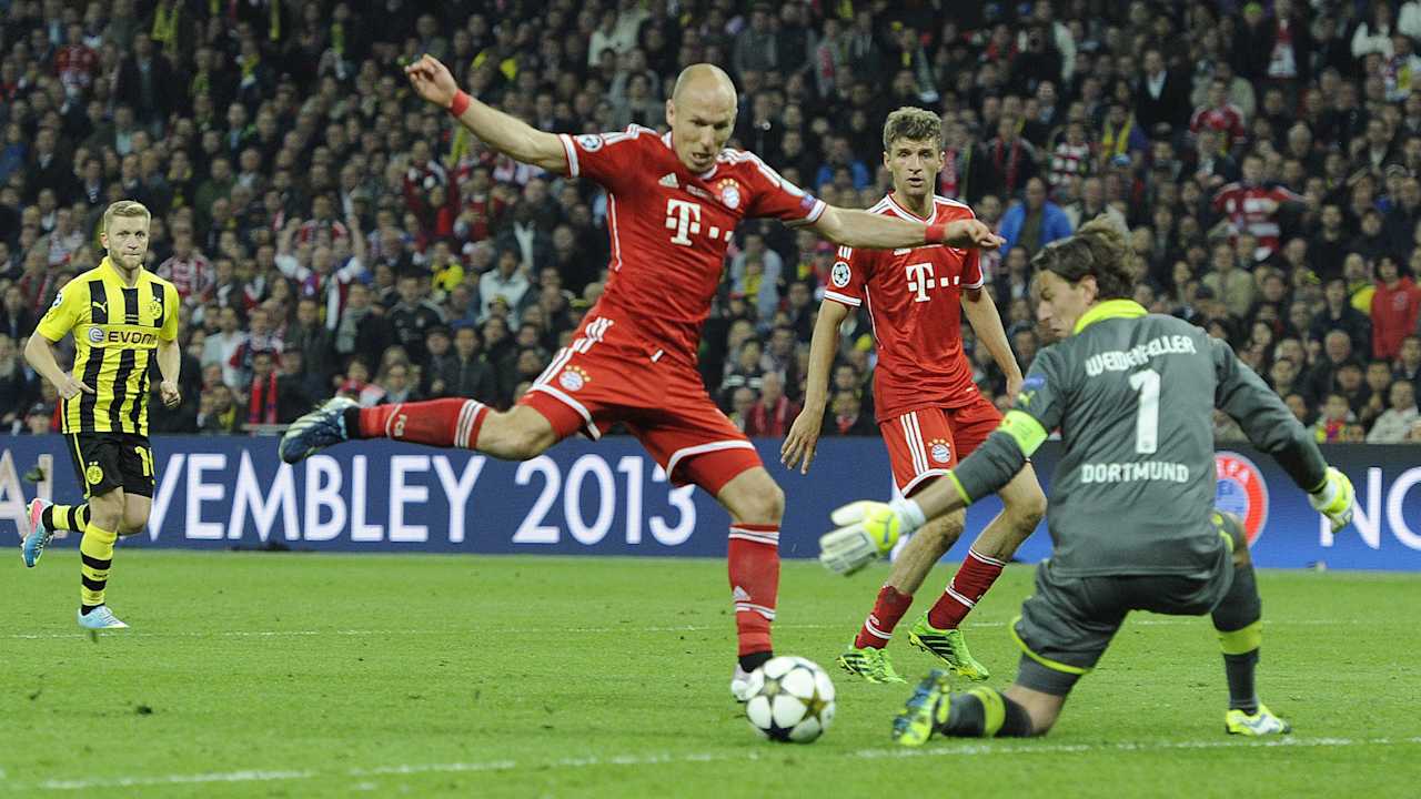 Arjen Robben erzielt das Tor zum 2:1 im Champions League-Finale gegen Borussia Dortmund 2013.