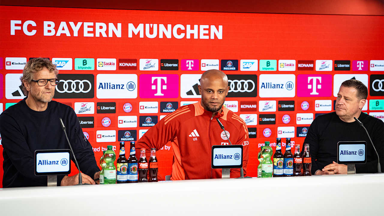 Dieter Nickles, Vincent Kompany und Max Eberl im Pressetalk des FC Bayern vor dem Heimspiel gegen Mainz