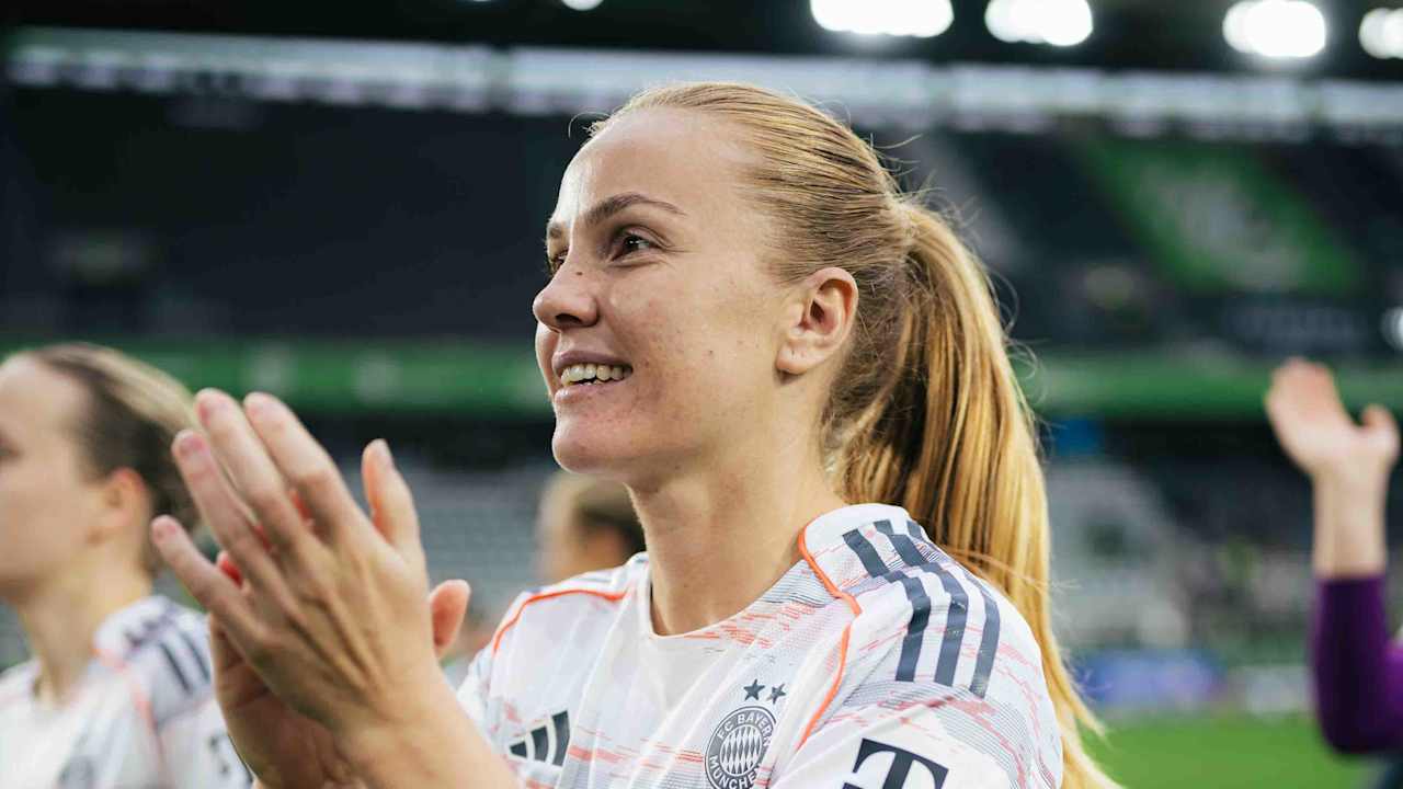Glodis Viggosdottir nach dem Sieg in Wolfsburg.