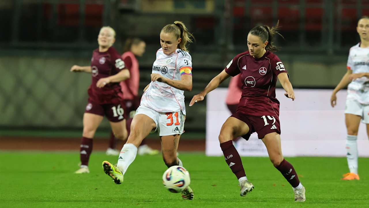 Georgia Stanway im Einsatz während des Auswärtsspiels der FCB-Frauen in Nürnberg.