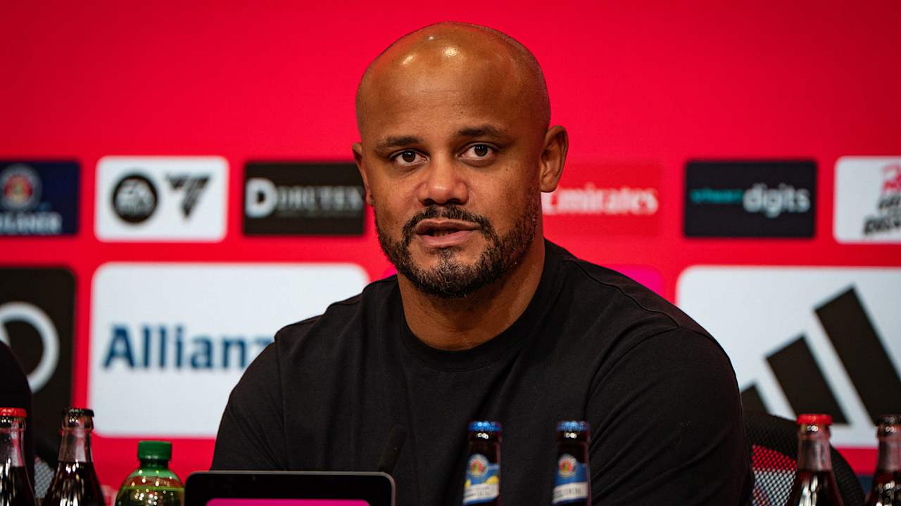 Vincent Kompany auf der Pressekonferenz nach dem Heimspiel gegen Mainz