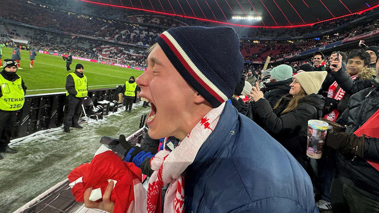 Jan Feddermann is delighted with Jonathan Tah's jersey.