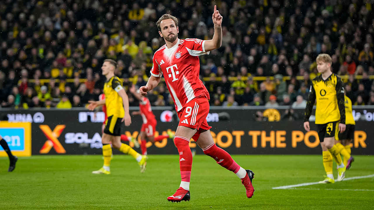 Harry Kane jubelt während des Bundesliga-Topsspiels des FC Bayern bei Borussia Dortmund