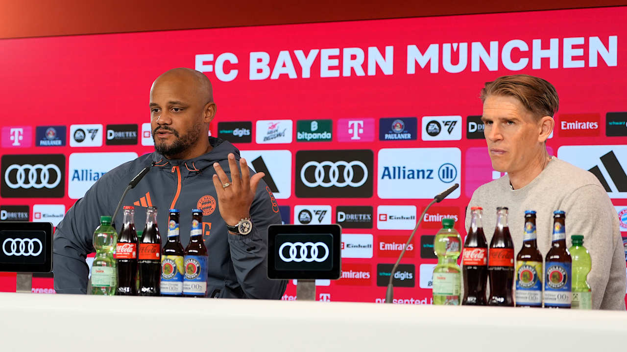 Vincent Kompany und Christoph Freund sprechen im Pressetalk des FC Bayern vor dem Spiel in Freiburg.