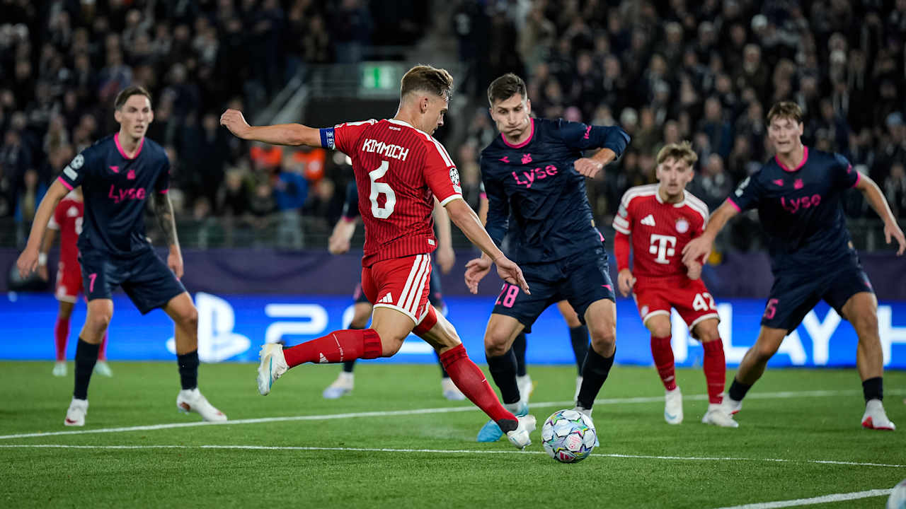 Joshua Kimmich beim Abschluss während des Auswärtsspiels des FC Bayern in der Champions League bei Viking Stavanger