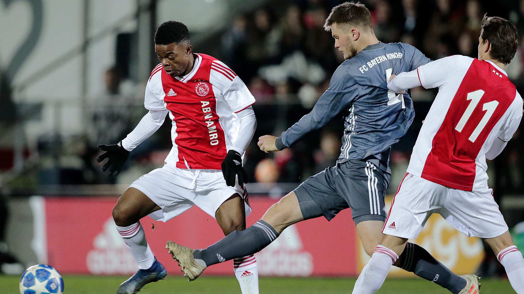 181212_u19-hv_ajax-fcb_get
