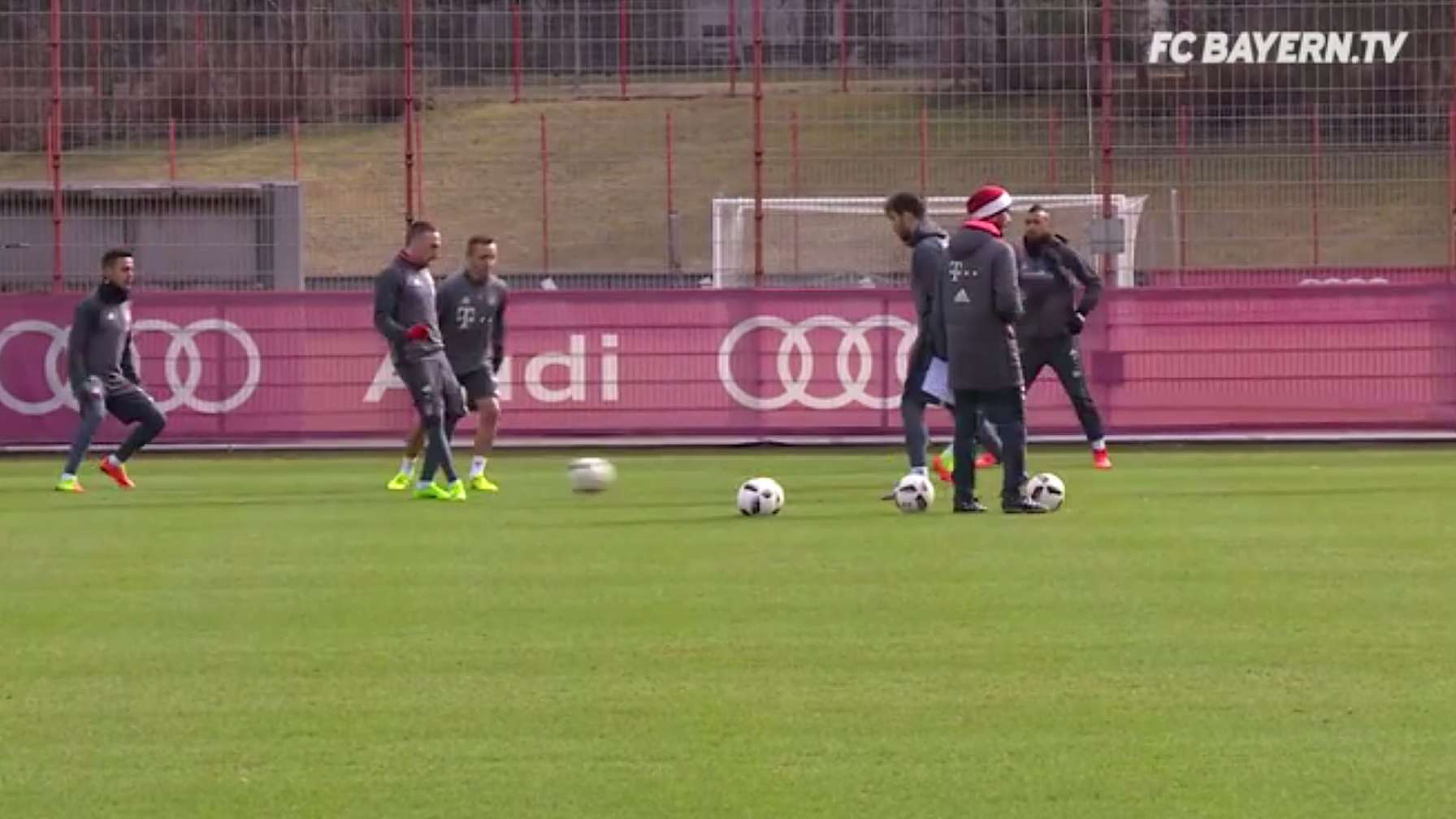 fcbayerntvnews_240217
