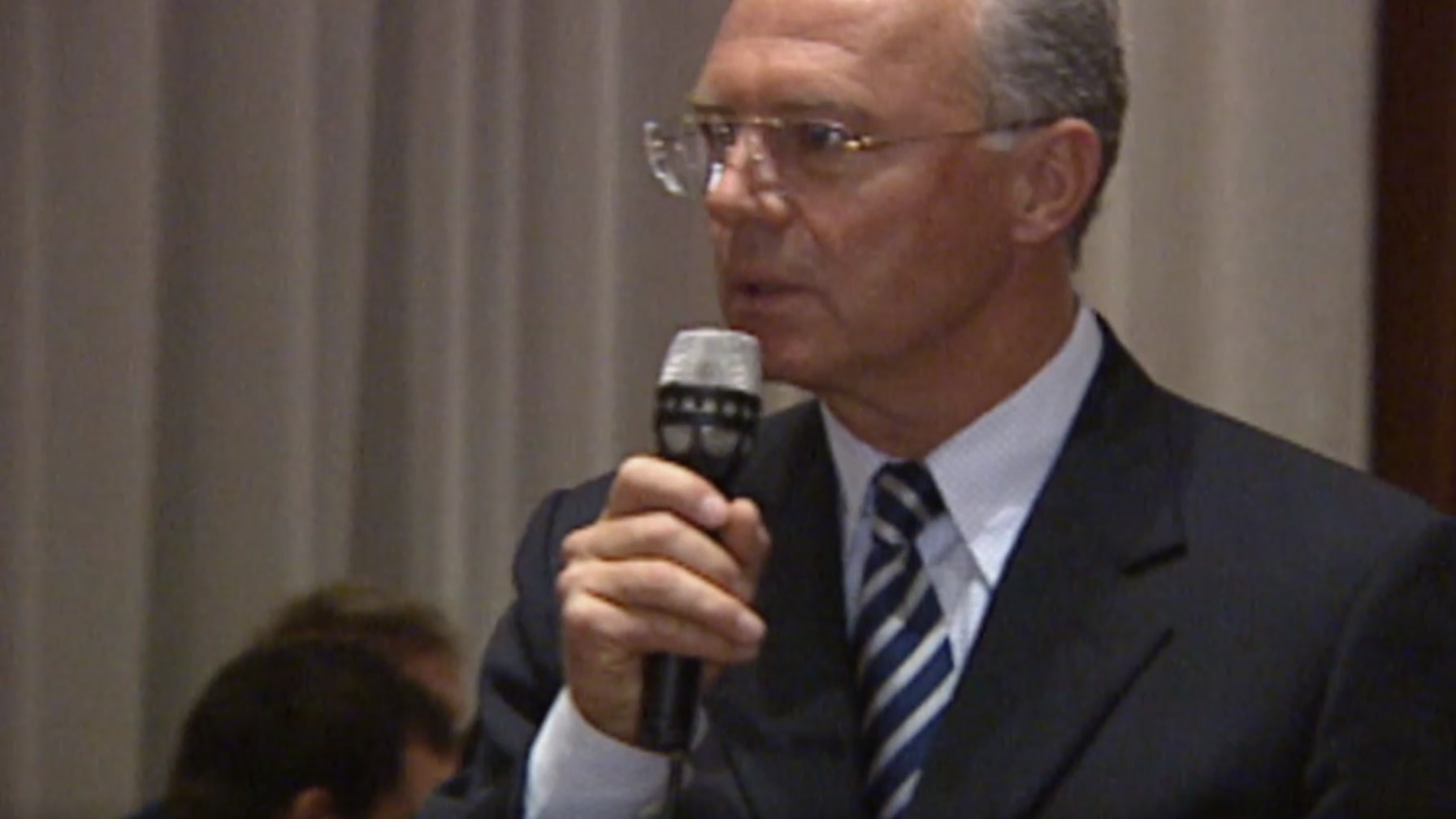 2020-03-17_lyon-beckenbauer-wutrede-von-2001