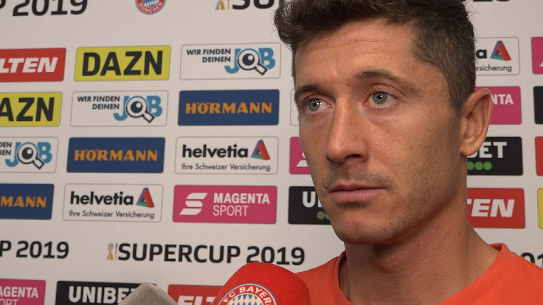 190803_interviews_supercup