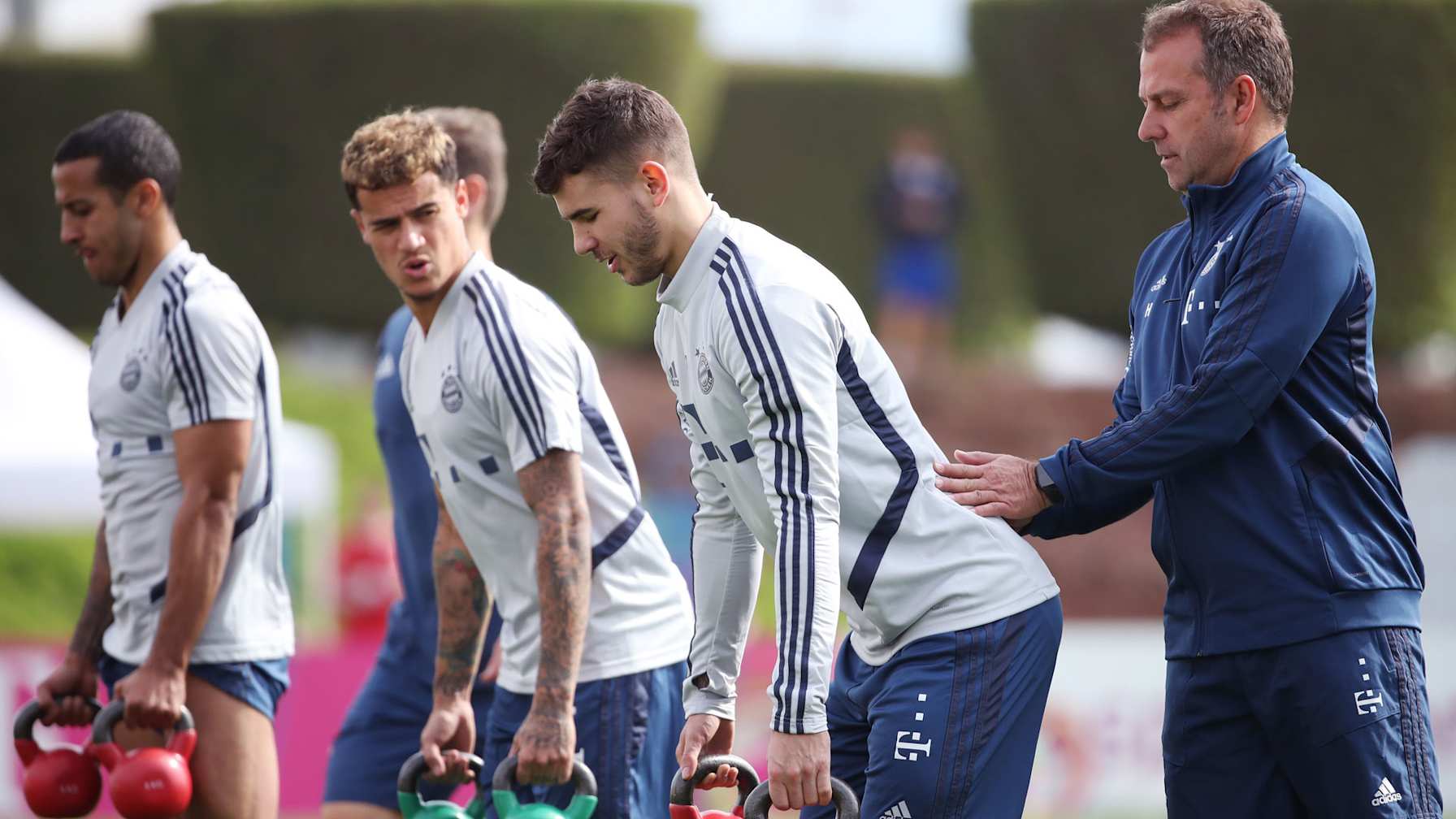 200105_training_bayern_doha_get