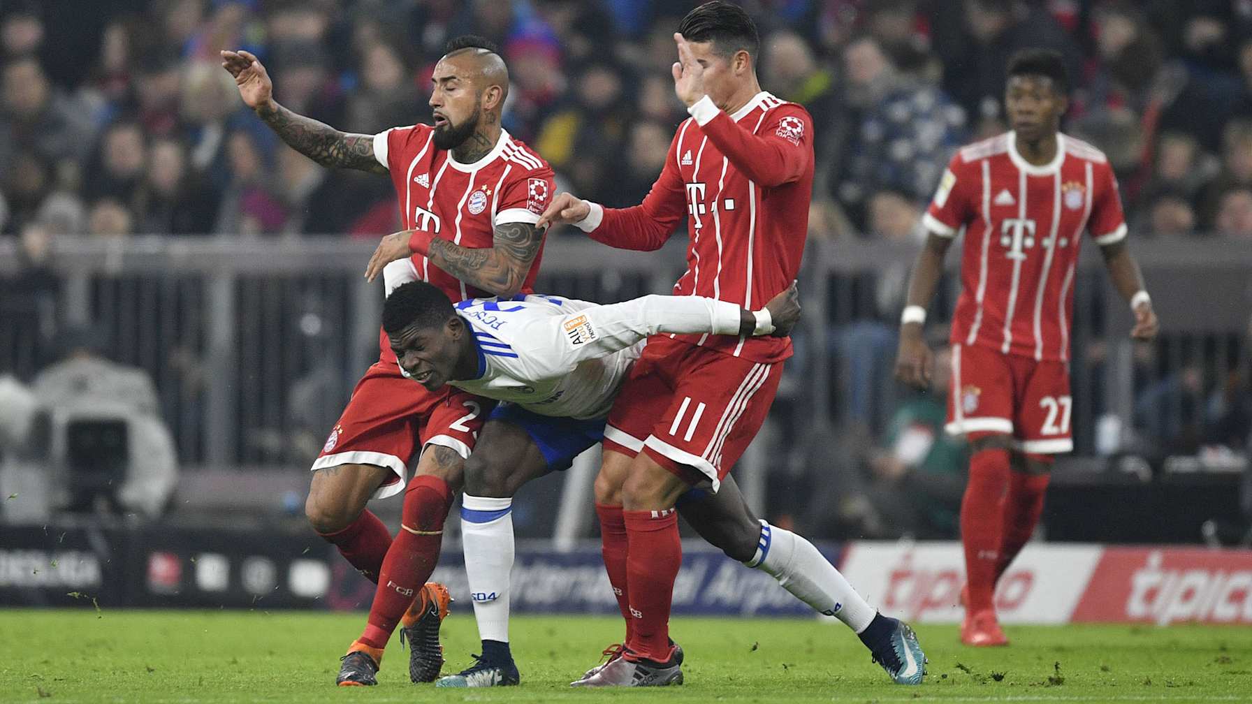 10-schalke_ima_100218