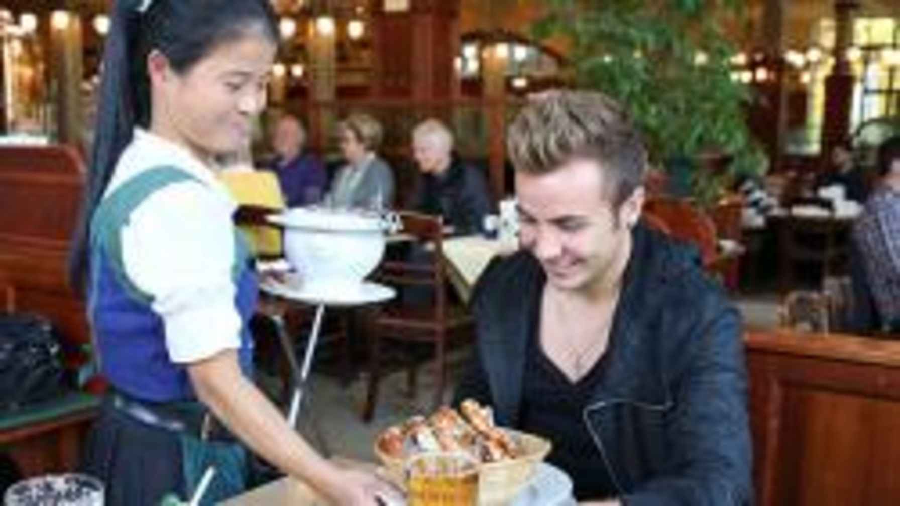 fcbp-xx-131024-bb-goetze-g1-en