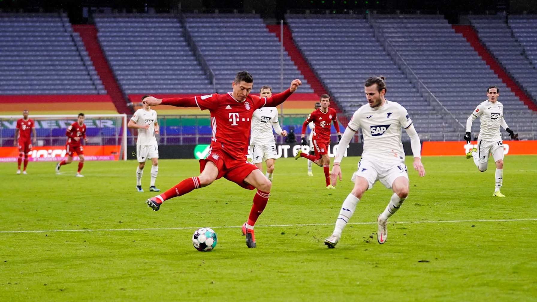 FCBTSG_13_don_300121