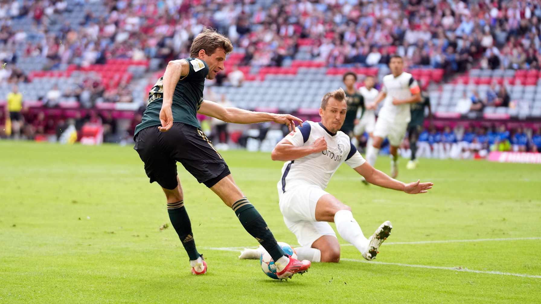 15_FCBVfL_180921_DON