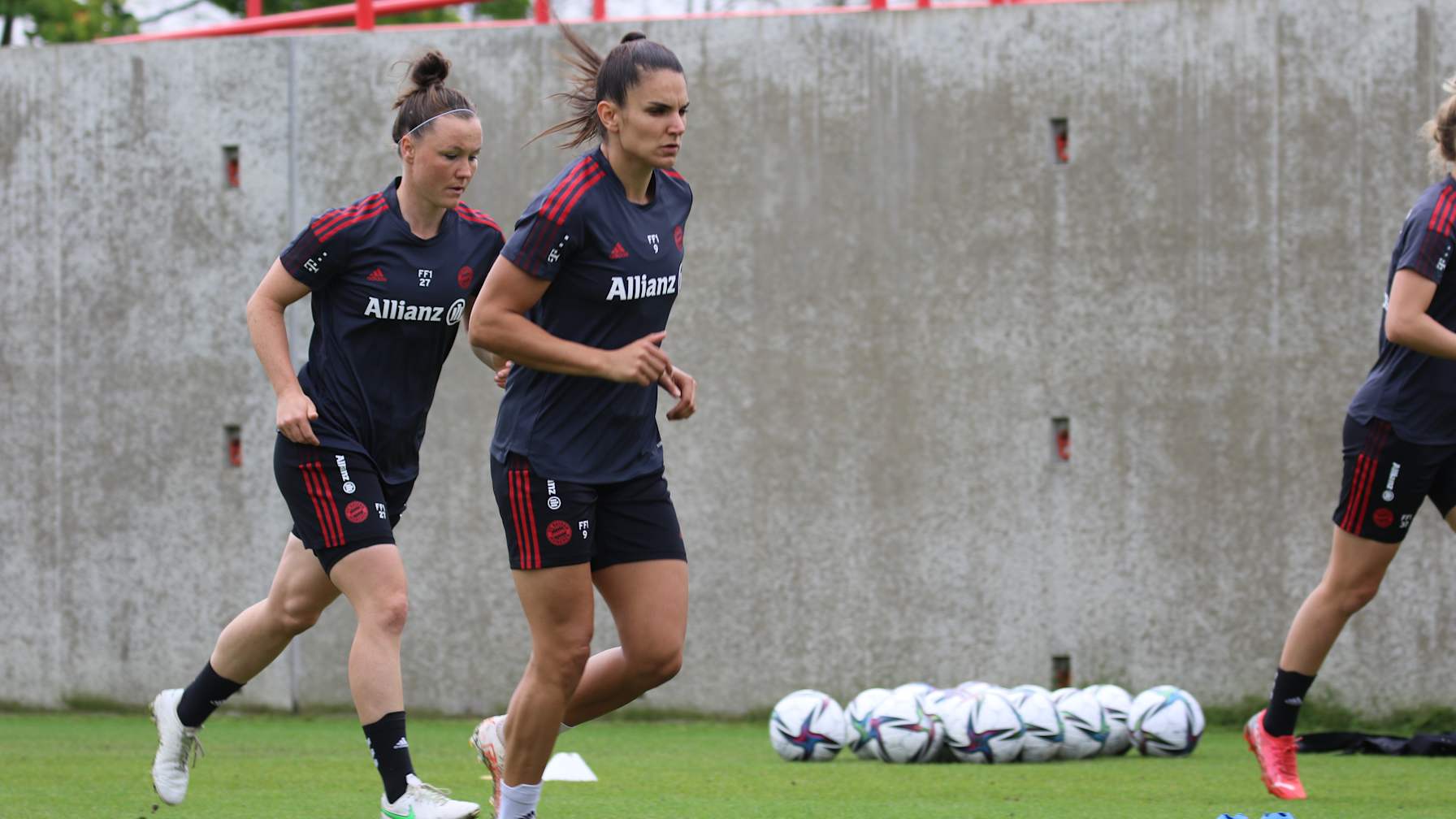 210917_Frauen_Training