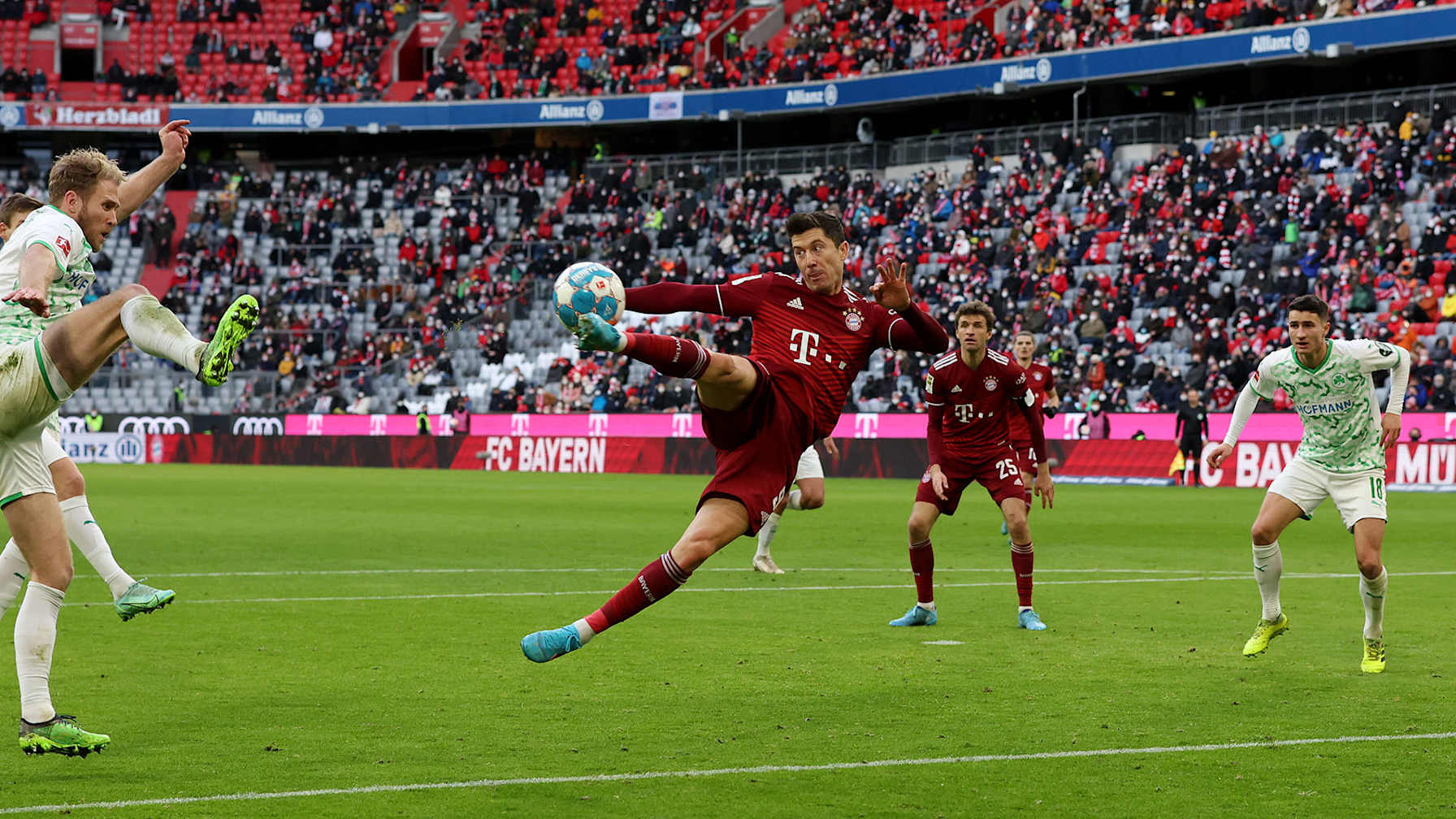 14_FCBFu%CC%88rth_200222_GET
