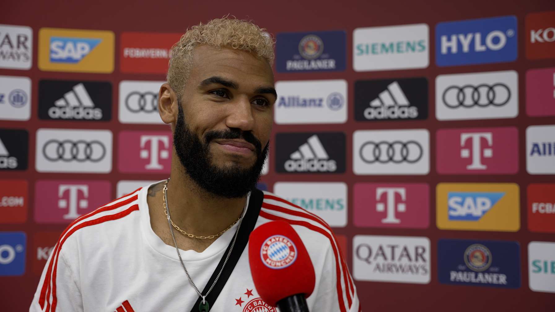 221029-interviews-choupo