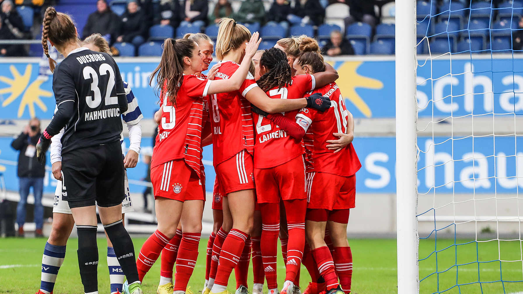 FC Bayern Frauen DFB-Pokal Achtelfinale