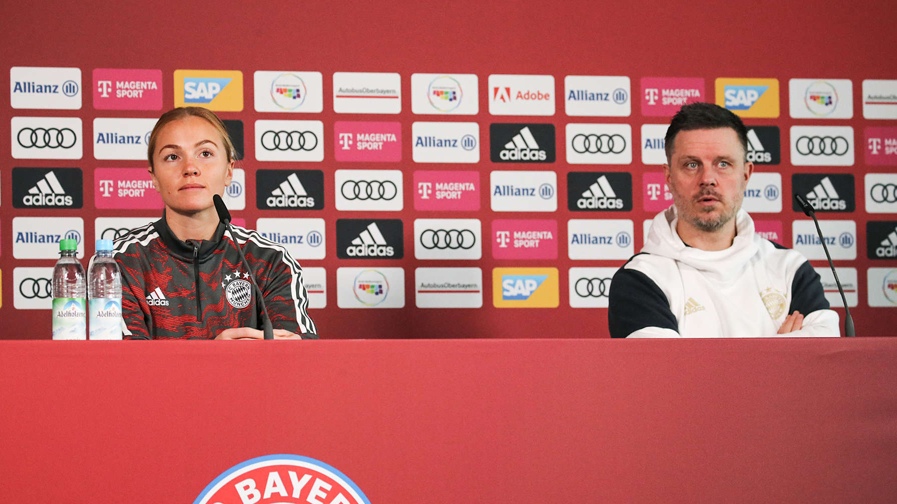 FC Bayern Women Alexander Straus and Glódís Viggósdóttir