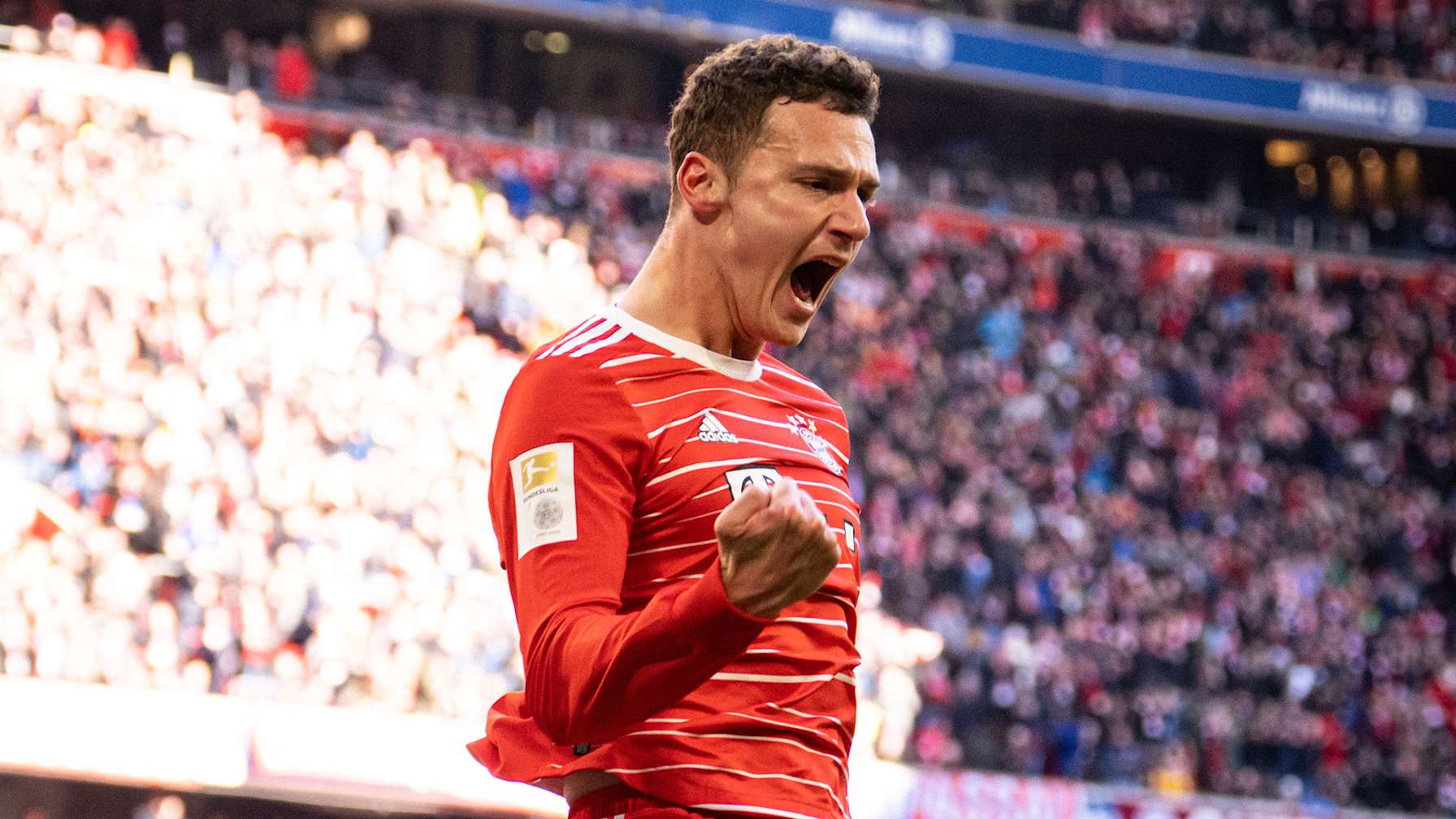 Benjamin Pavard FC Bayern Tor des Monats März 2023