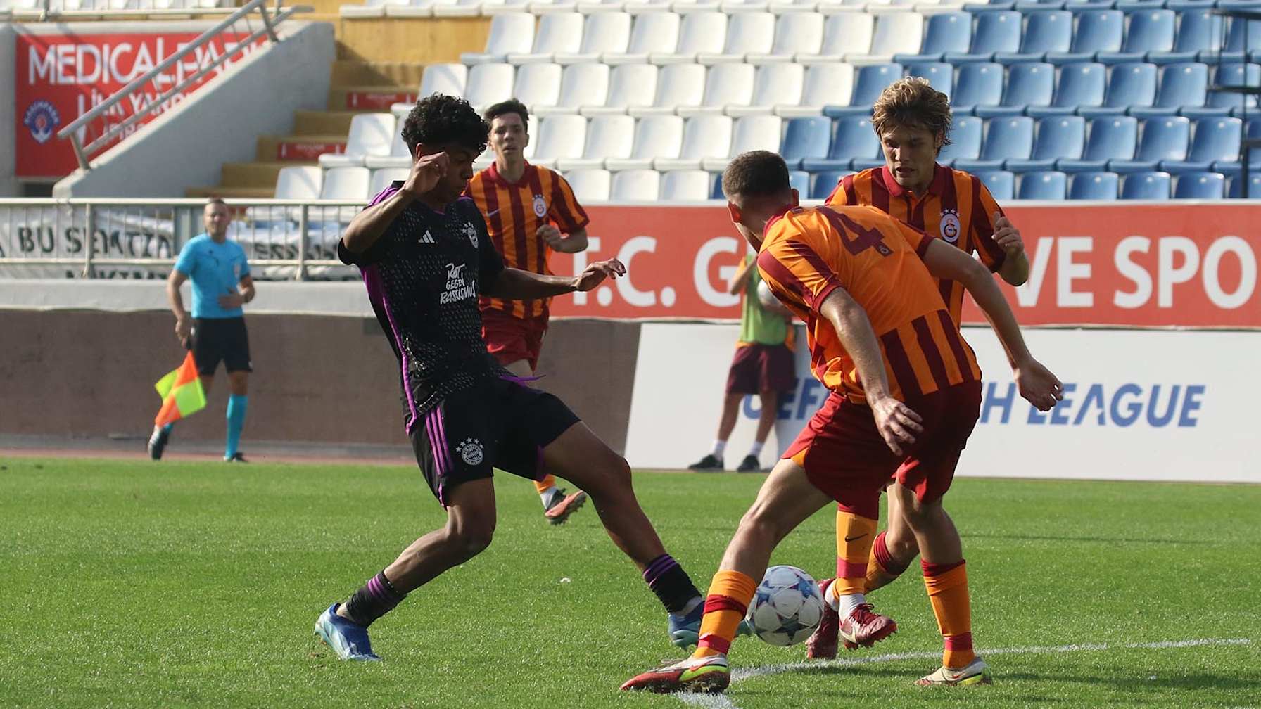 FC Bayern U19, Galatasaray Istanbul, UEFA Youth League