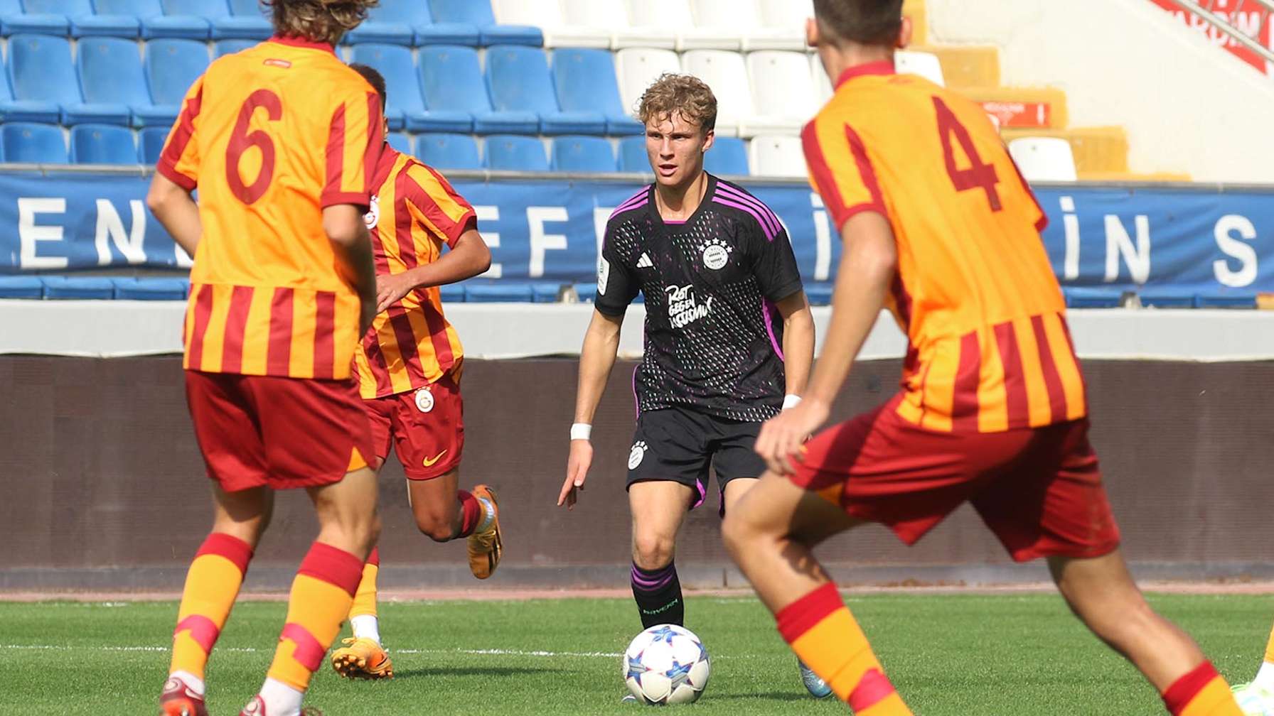 FC Bayern U19, Galatasaray Istanbul U19, UEFA Youth League