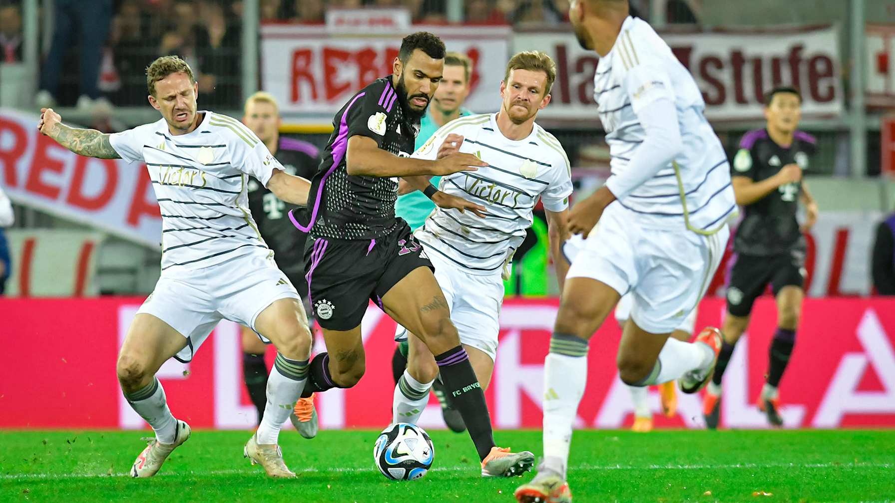 1. FC Saarbrücken FC Bayern