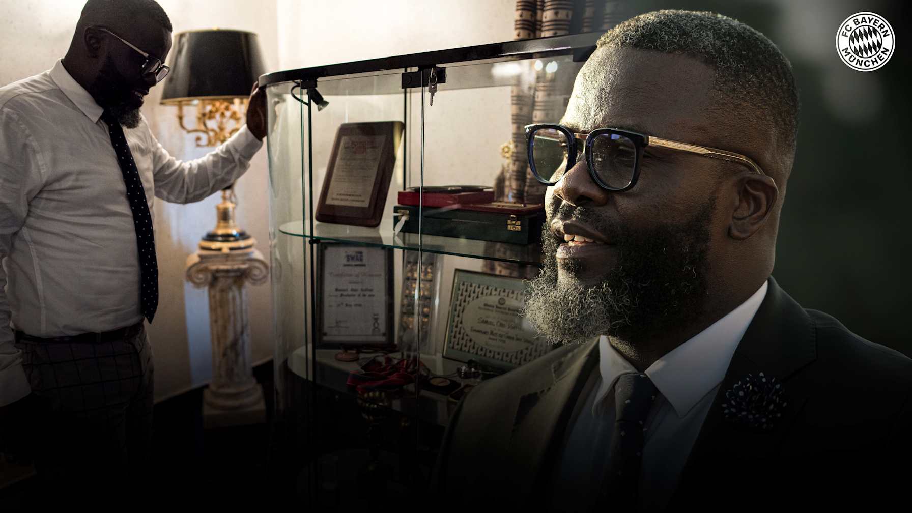 FC Bayern Personalities im Video: Sammy Kuffour – zuhause bei der Abwehr-Legende Sammy Kuffour in seiner Heimat Ghana im Jahr 2019