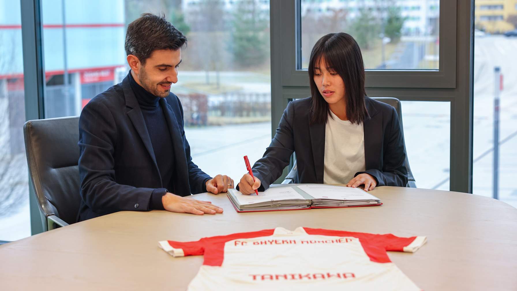 FC Bayern Frauen, Momoko Tanikawa