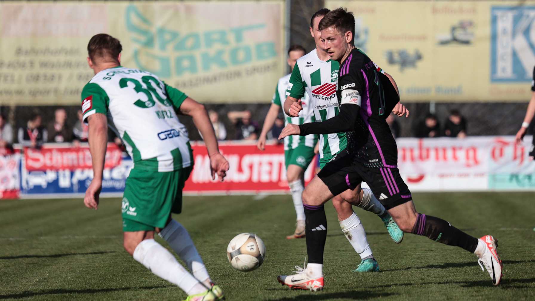 FC Bayern Amateure, SV Schalding-Heining, Regionalliga Bayern