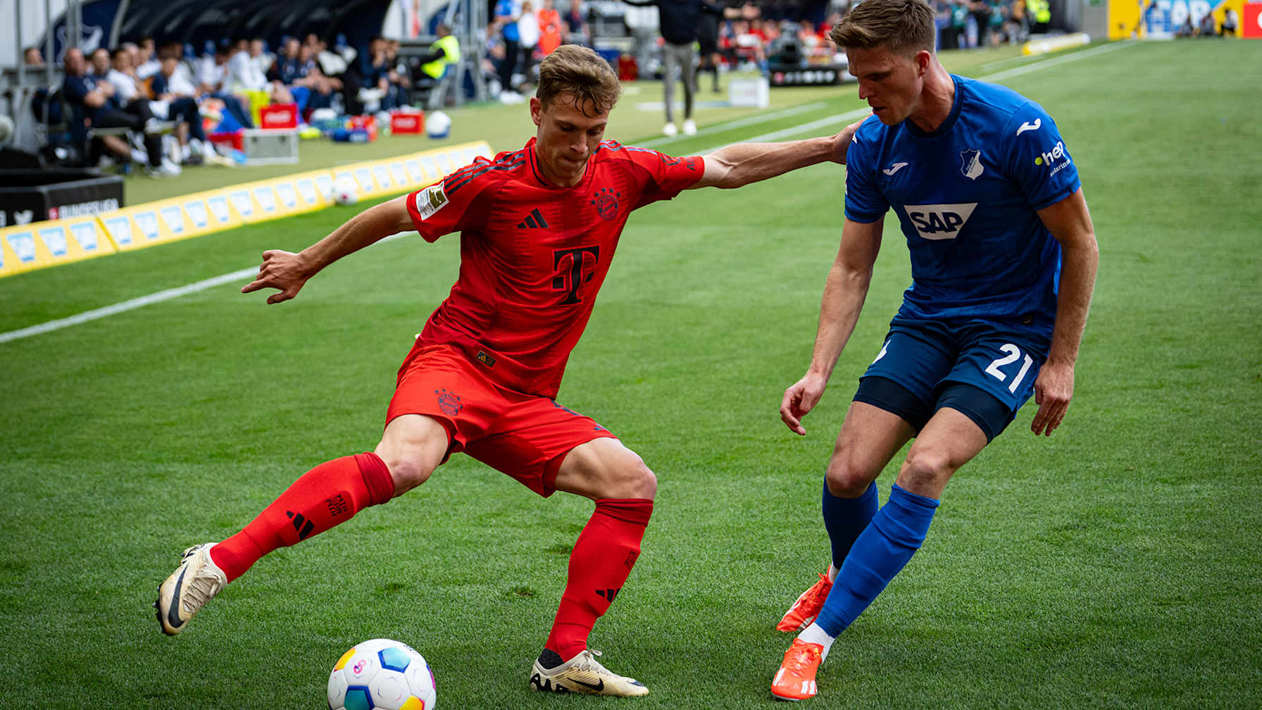 Spielszene aus der Bundesliga-Partie TSG Hoffenheim - FC Bayern