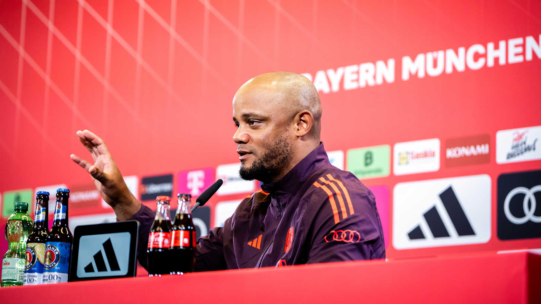 Vincent Kompany im Pressetalk am Tegernsee