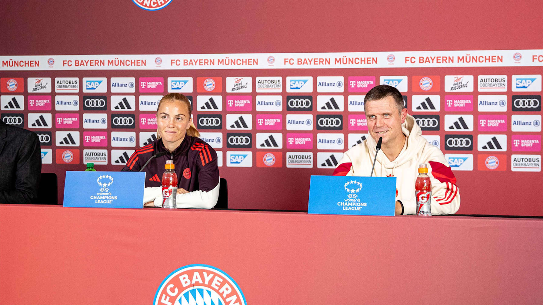 Pressetalk der FC Bayern Frauen vor dem UWCL-Auftakt gegen Arsenal