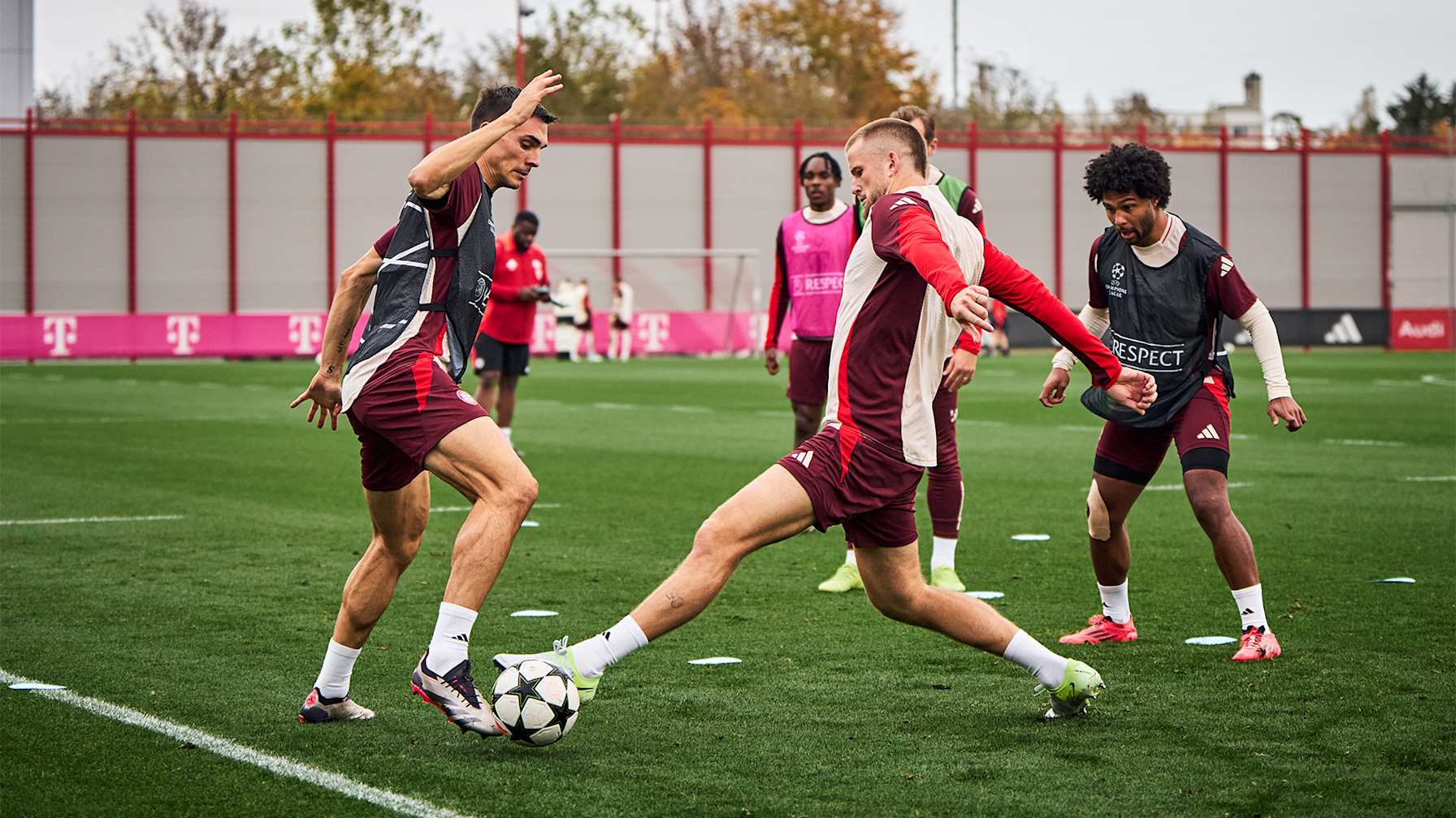 La última sesión de entrenamiento antes del partido de CL ante el FC Barcelona