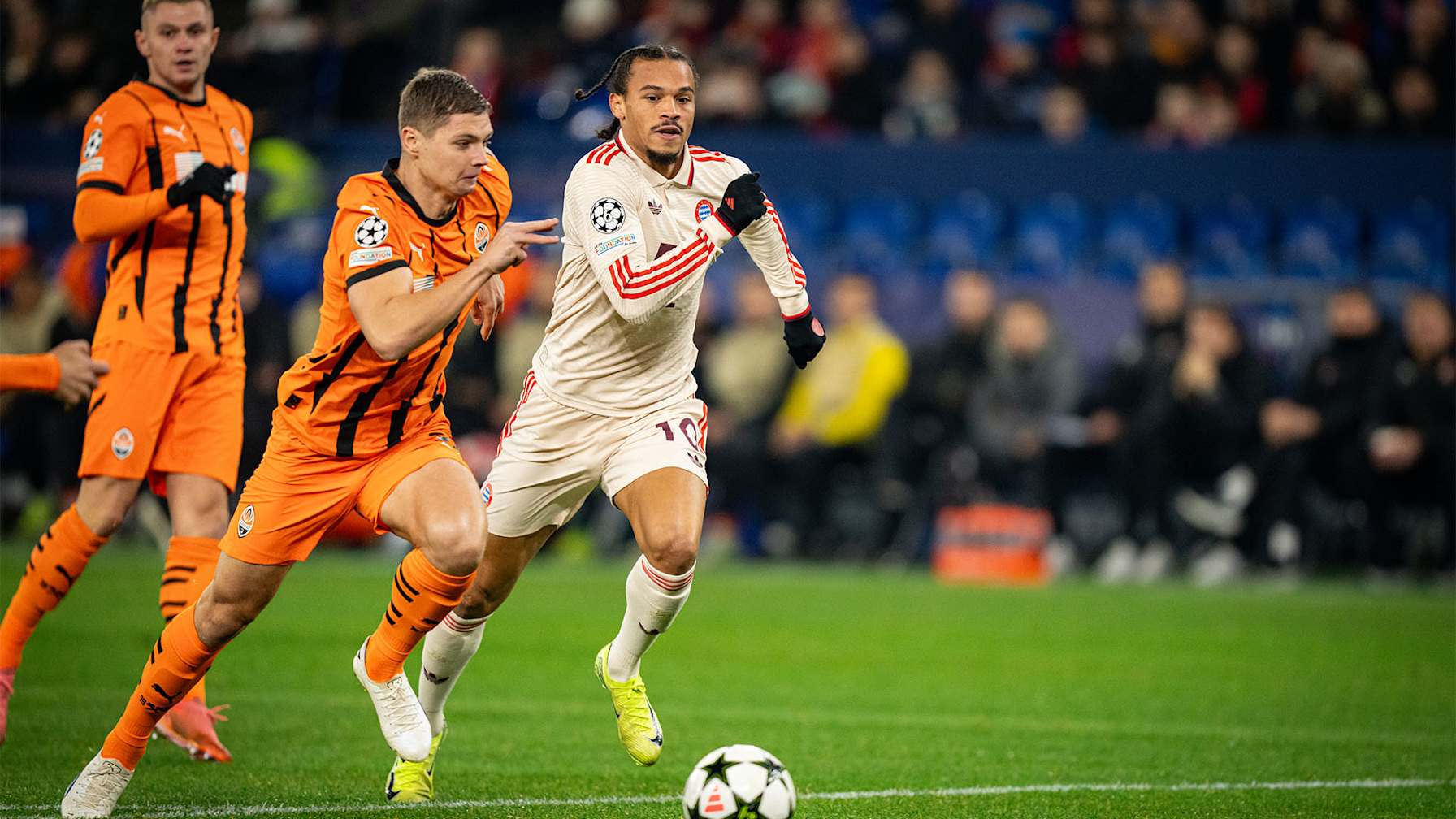 Spielszene aus Shakhtar Donetsk - FC Bayern