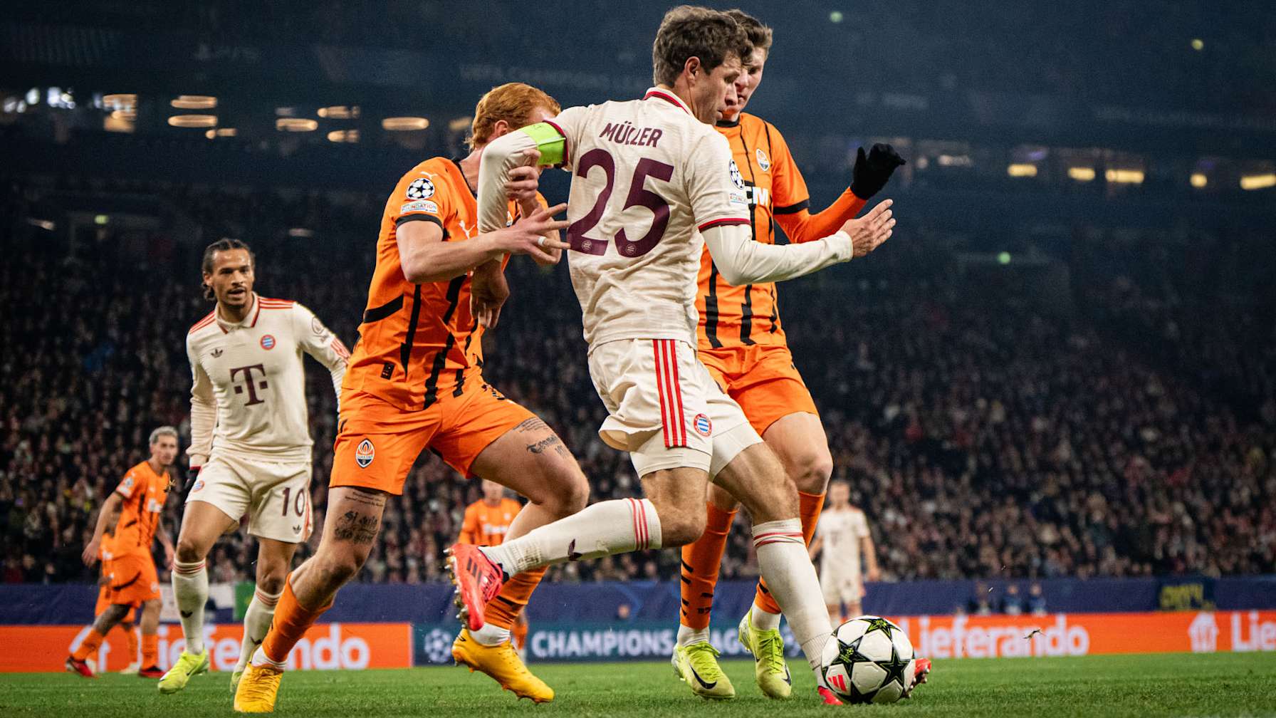 Scene from the match Shakhtar Donetsk vs. FC Bayern