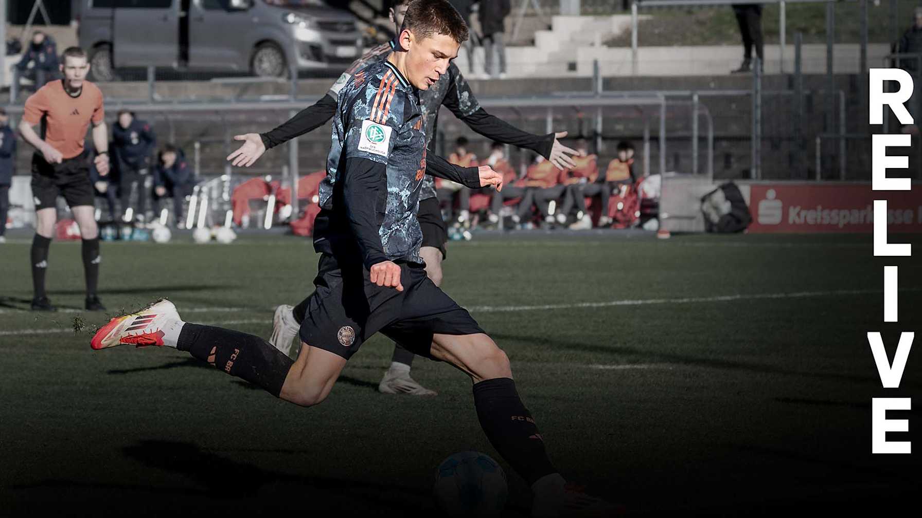 Spielszene aus dem Duell der FC Bayern U19 beim 1. FC Heidenheim