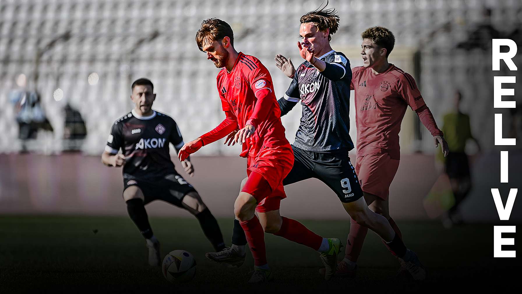 Luca Denk im Spiel der FC Bayern Amateure gegen die FC Würzburger Kickers