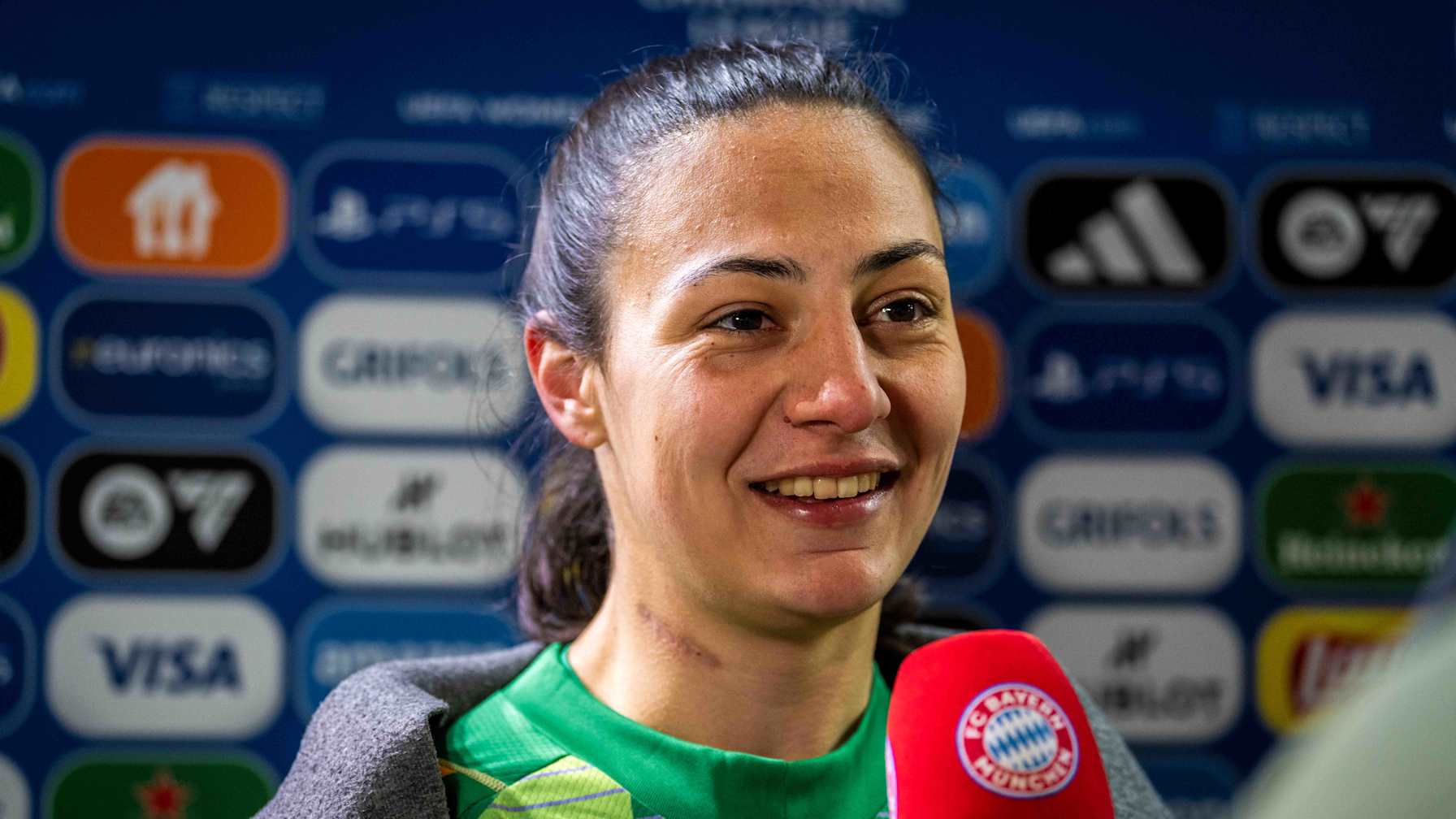 Maria Luisa Grohs nach dem Hinspiel im UWCL-Viertelfinale gegen Lyon im Interview.