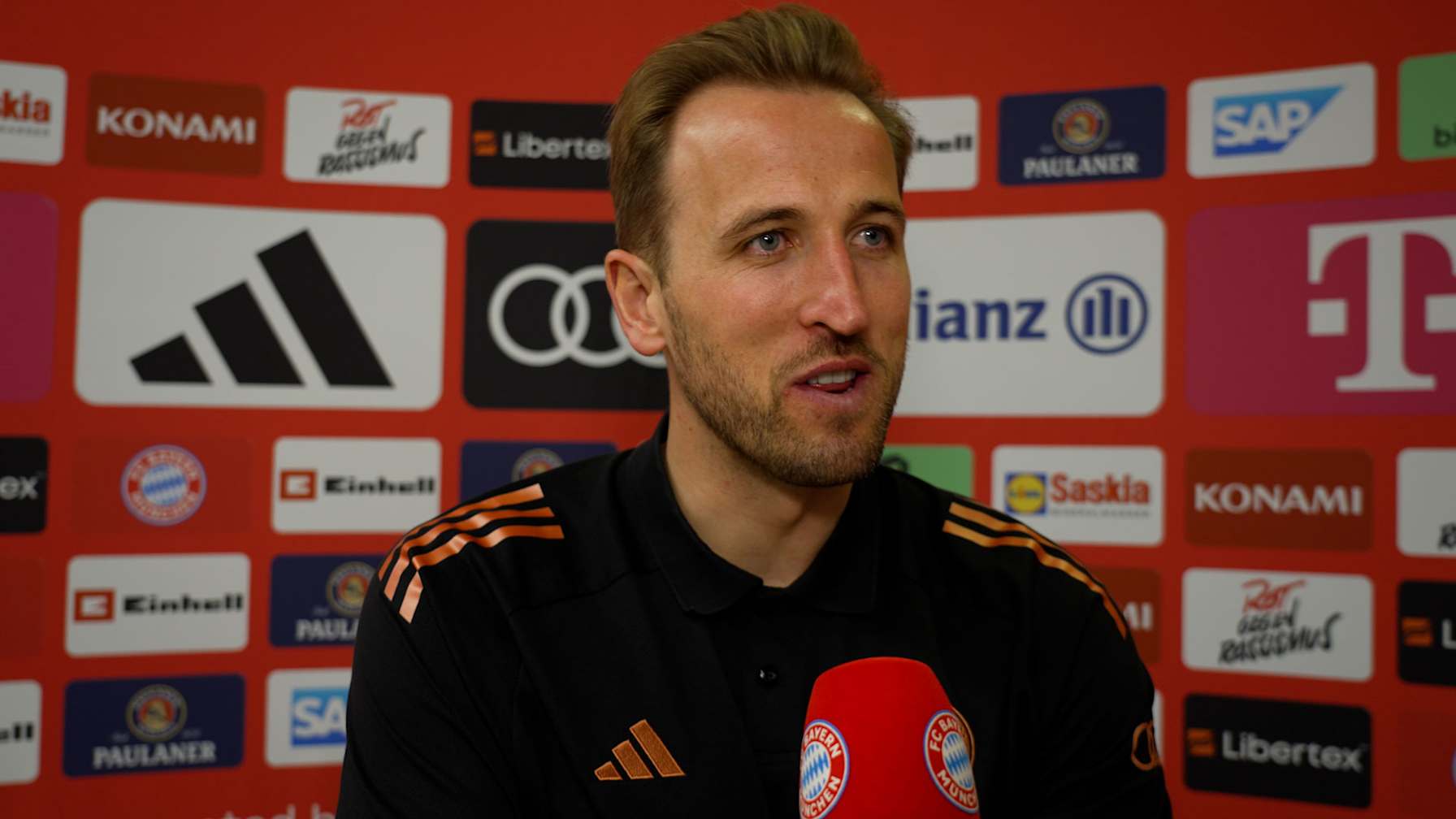 Harry Kane im Interview nach dem Spiel gegen St. Pauli