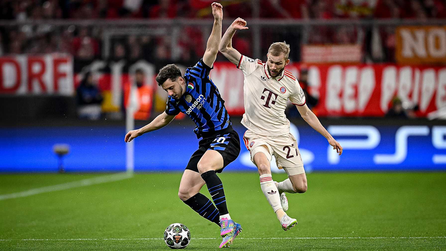 Spielszene aus FC Bayern - Inter Mailand